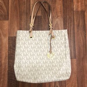 Michael Kors Tote